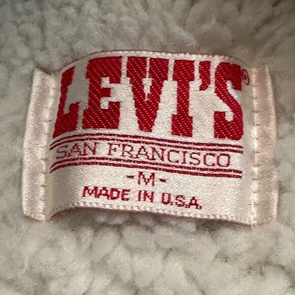 Vintage Levi’s Men’s Medium Sherpa Lined Lightwash  Denim Vest Made in USA - Picture 3 of 6
